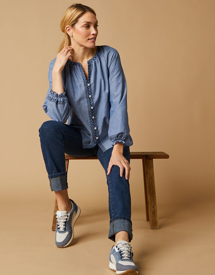 Blouse boutonnée brodée chambray (stone) Blouse boutonnée brodée chambray (stone)