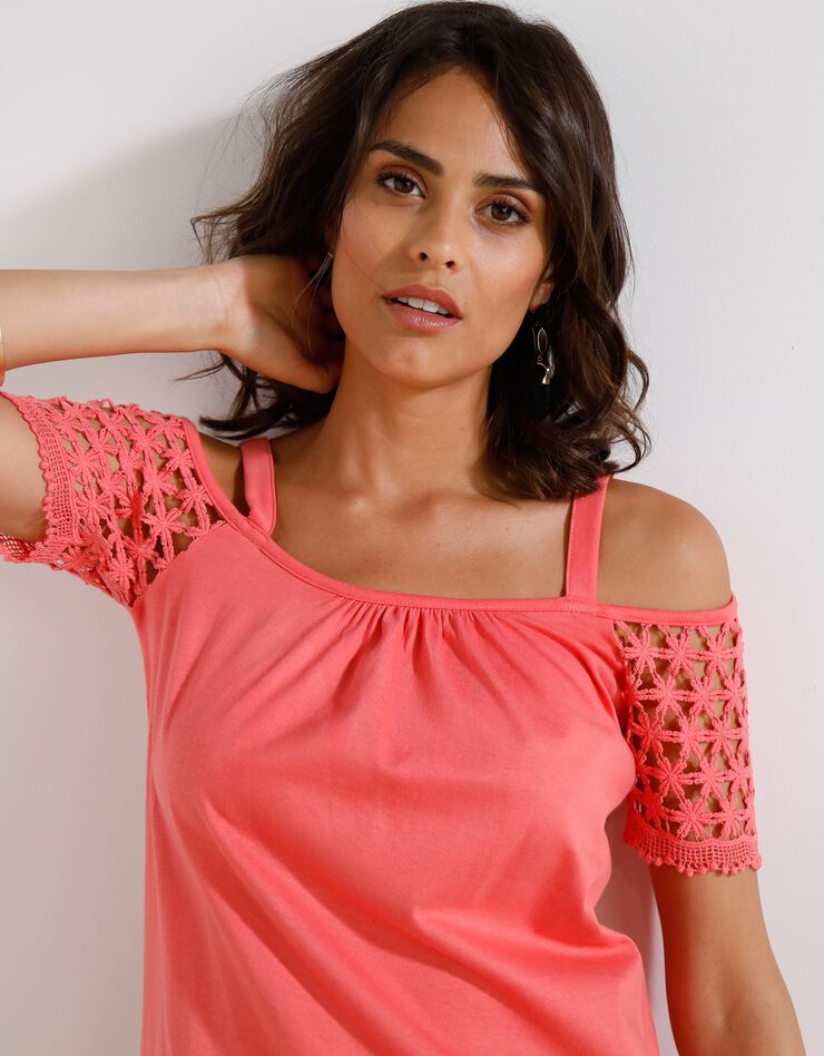 Tee-shirt macramé épaules dénudées (corail) Tee-shirt macramé épaules dénudées (corail)