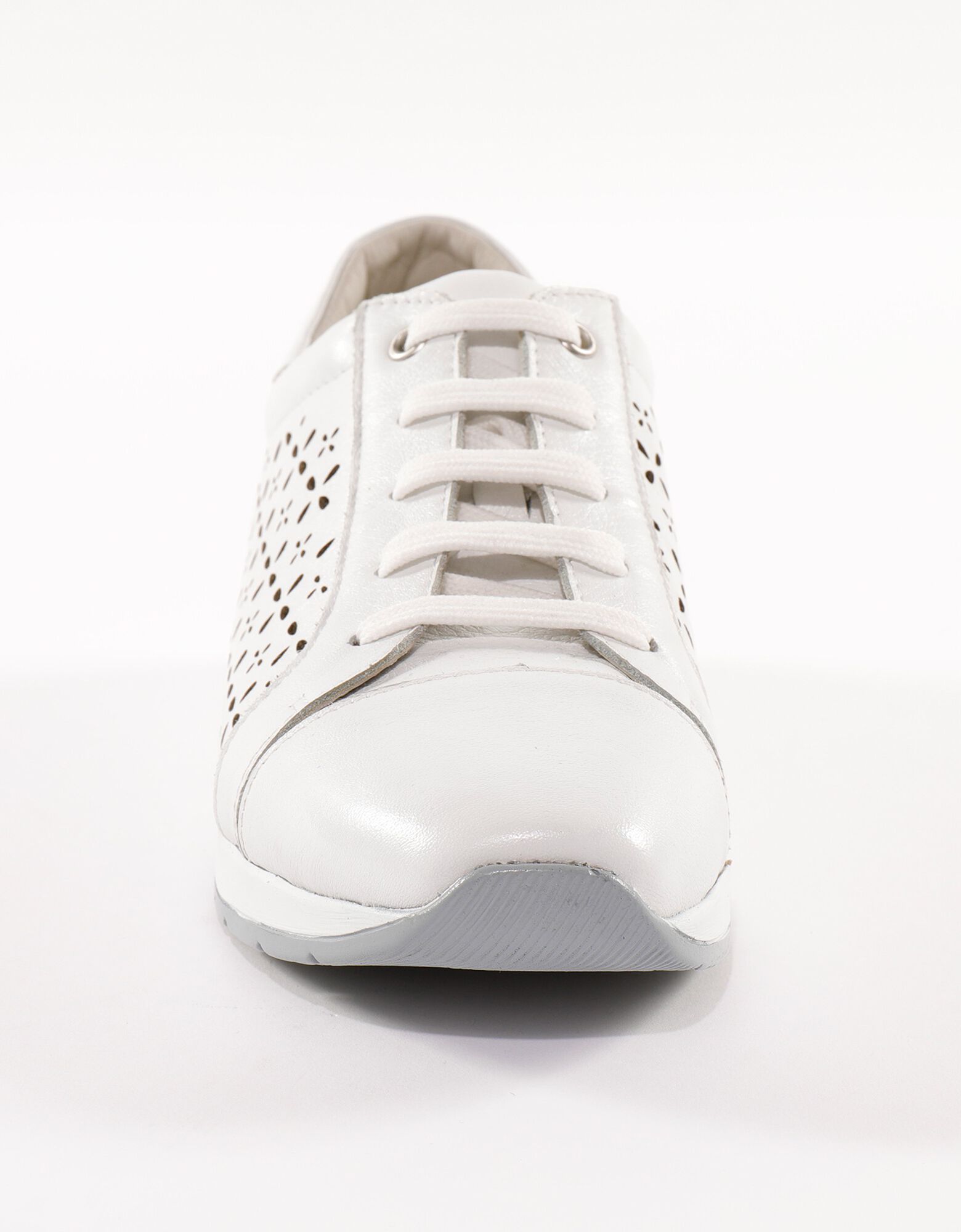 escarpins ajourés bride arrière cuir blanc cassé 10 cm