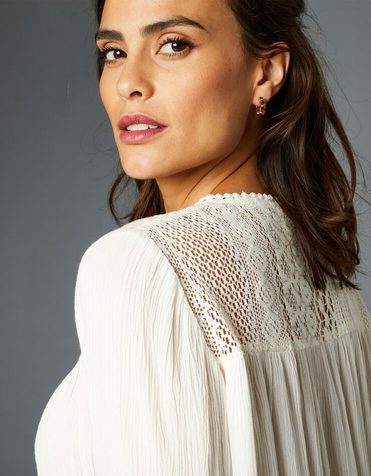 Blouse macramé manches longues (ivoire) Blouse macramé manches longues (ivoire)