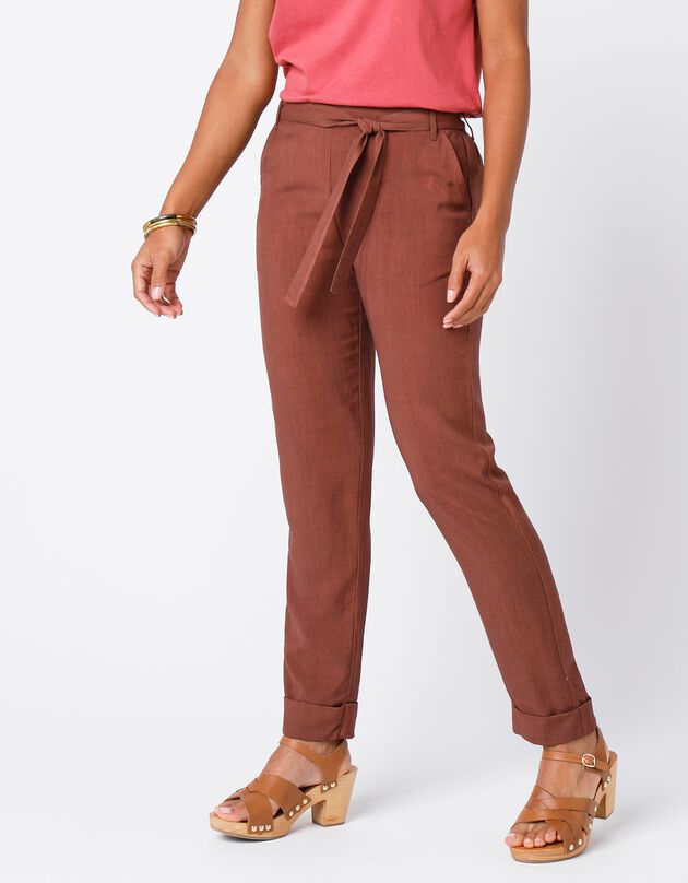 Pantalon 7/8ème fuselée uni, tissu fluide (marron glacé)
