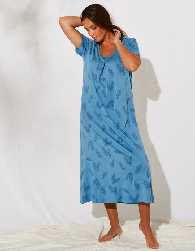 Chemise de nuit longue imprimée plumes (bleu jean) Chemise de nuit longue imprimée plumes (bleu jean)