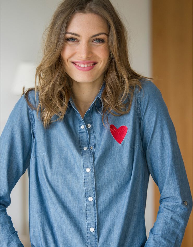 Chemise jean brodé coeur (bleached) Chemise jean brodé coeur (bleached)