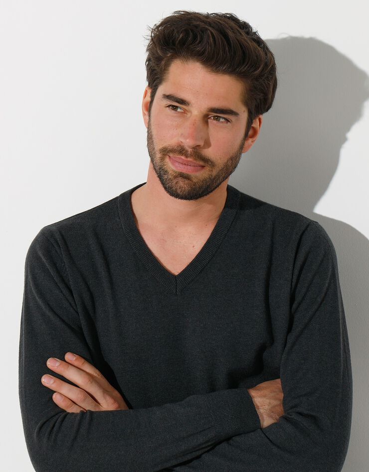 Pull col V 80% laine (anthracite) Pull col V 80% laine (anthracite)