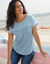T-shirt imprimé col rond (bleu ciel)
