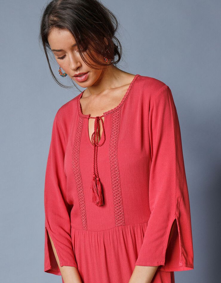 Robe longue unie manches 3/4 fendues, crépon (bois de rose)