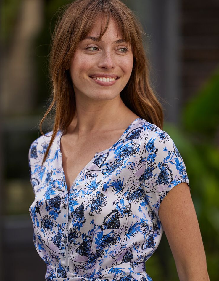 Pyjama satin imprimé avec ceinture (écru / bleu)