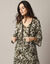 Robe longue imprimée manches 3/4, détails macramé (kaki / écru)