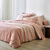 Linge de lit Clarisse en coton imprimé (bois de rose)