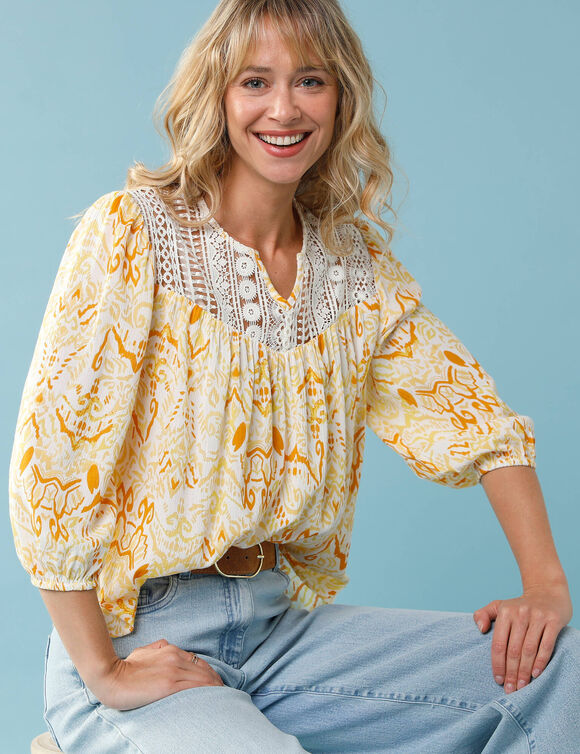 Blouse imprim&eacute;e Sp&eacute;cial Petite, plastron macram&eacute;  (&eacute;cru / jaune)