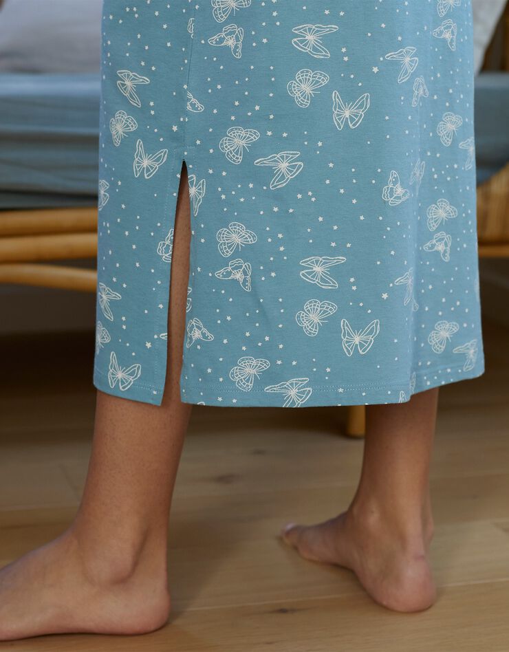Chemise de nuit longue manches longues imprimée "papillons" (bleu grisé) Chemise de nuit longue manches longues imprimée "papillons" (bleu grisé)