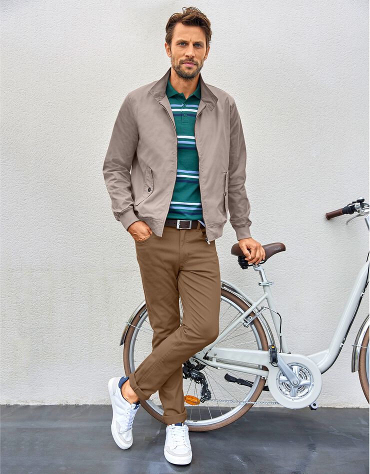 Pantalon droit 5 poches twill coton extensible (marron clair) Pantalon droit 5 poches twill coton extensible (marron clair)