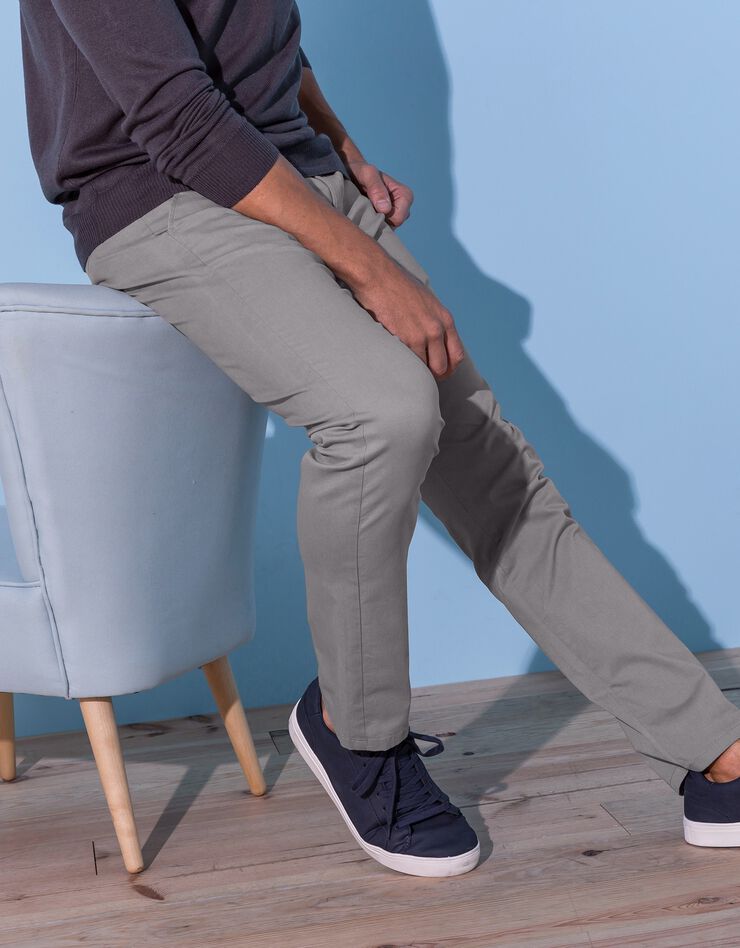 Pantalon chino uni sergé stretch grand confort (gris)
