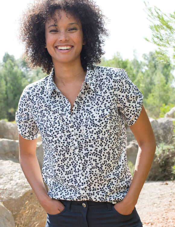 Chemisier manches courtes imprim&eacute; bicolore (blanc / marine)