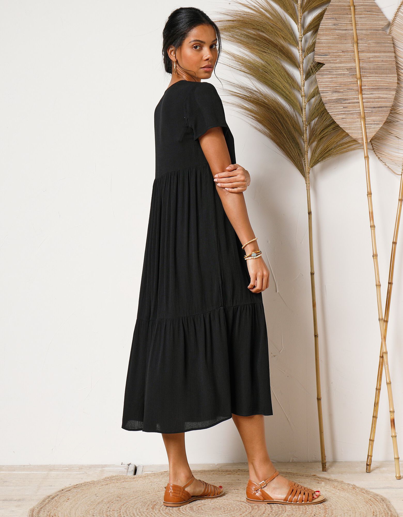 Robe col V longue unie, cr?�pon, noir | Blancheporte