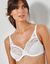 Soutien-gorge "Essential Elegance" dentelle forme emboîtante, avec armatures. (blanc)
