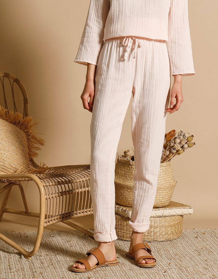 Pantalon joggpant gaze de coton finition borderie (rose pâle) Pantalon joggpant gaze de coton finition borderie (rose pâle)