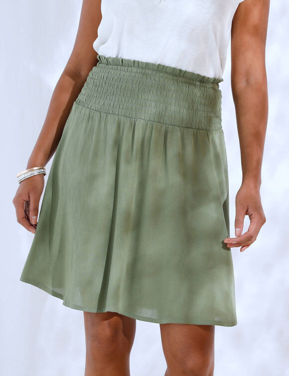 Jupe courte évasée, taille smockée (kaki)