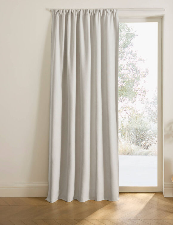 Rideau occultant et isolant finition galon fronceur (blanc cass&eacute;)