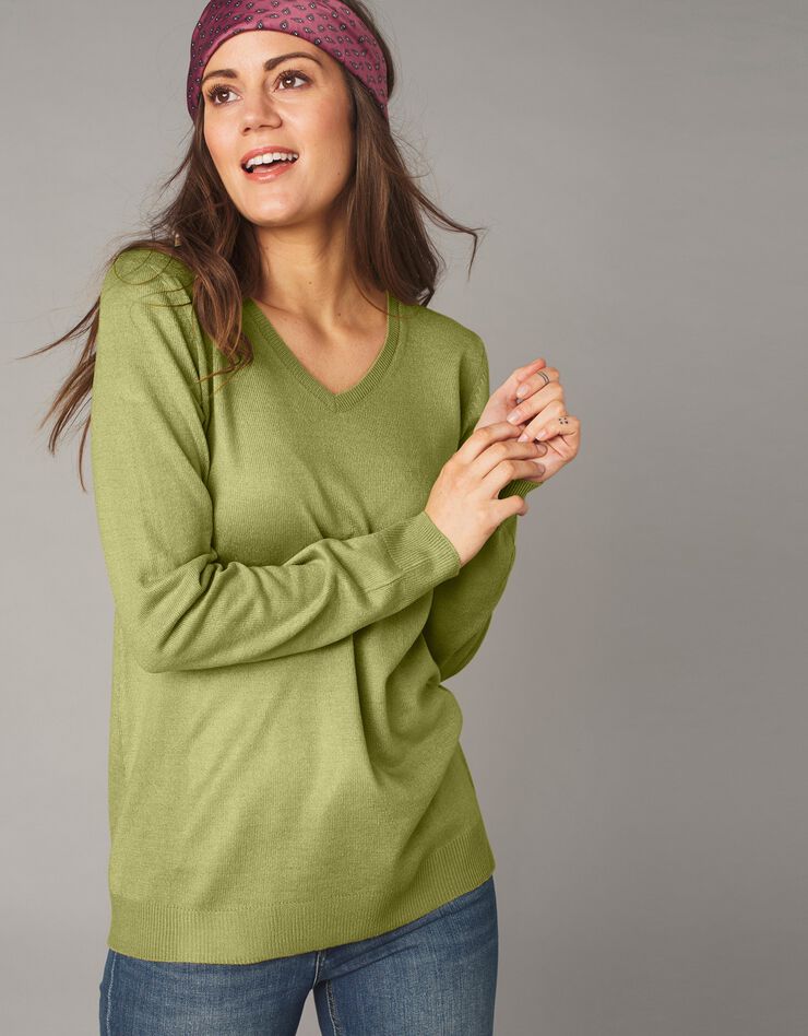 Pull col V toucher cachemire (vert mousse) Pull col V toucher cachemire (vert mousse)