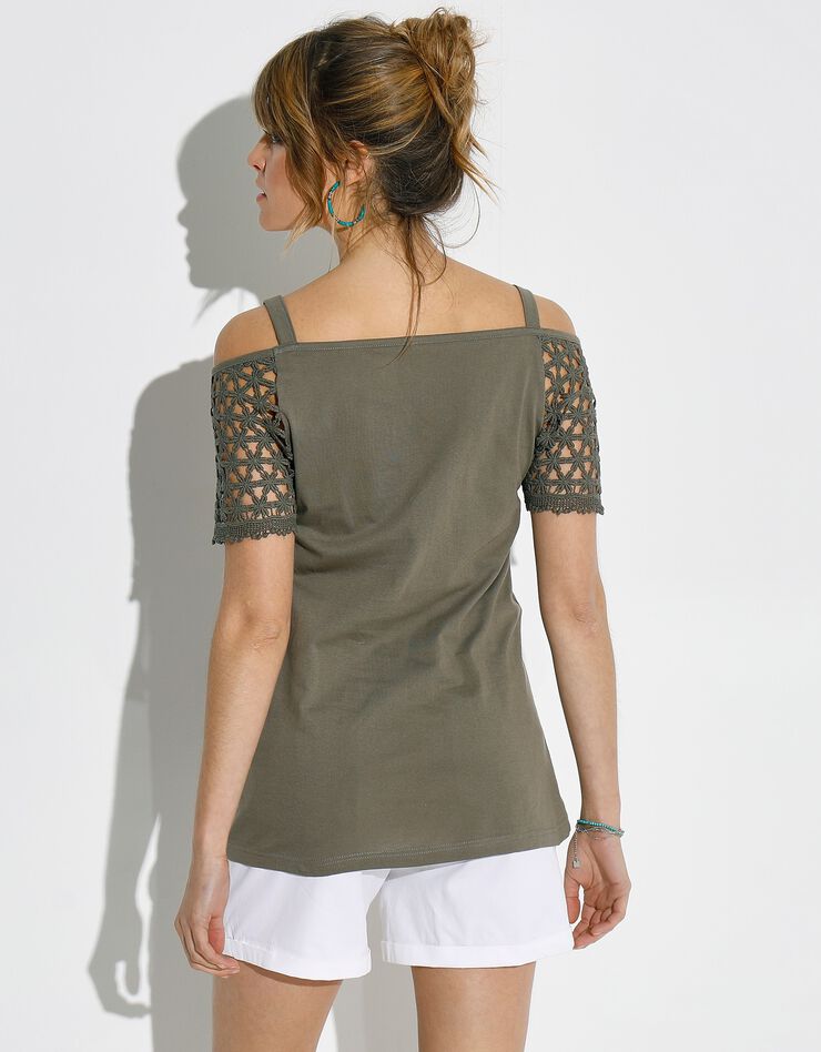 Tee-shirt macramé épaules dénudées (kaki) Tee-shirt macramé épaules dénudées (kaki)