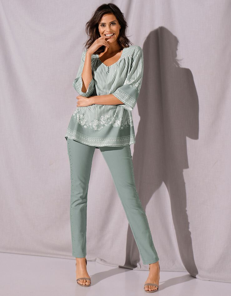 Blouse ample imprimée manches 3/4 pagodes (vert grisé) Blouse ample imprimée manches 3/4 pagodes (vert grisé)