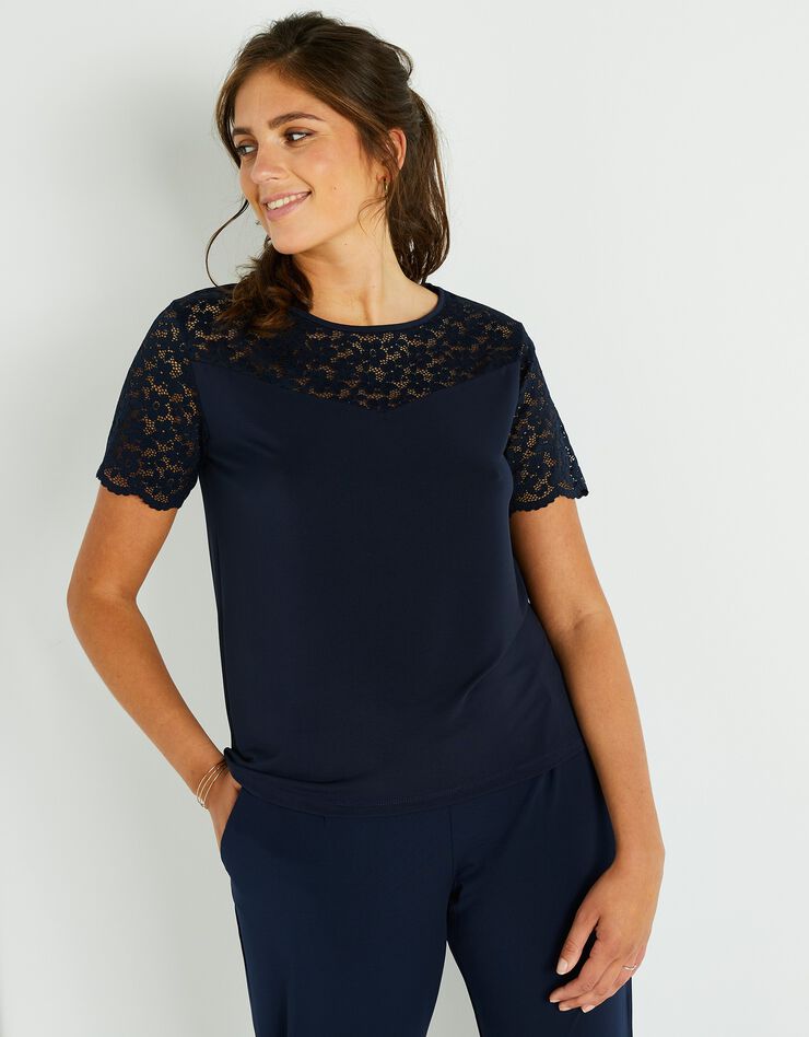 Tee-shirt dentelle col rond manches courtes uni (marine) Tee-shirt dentelle col rond manches courtes uni (marine)
