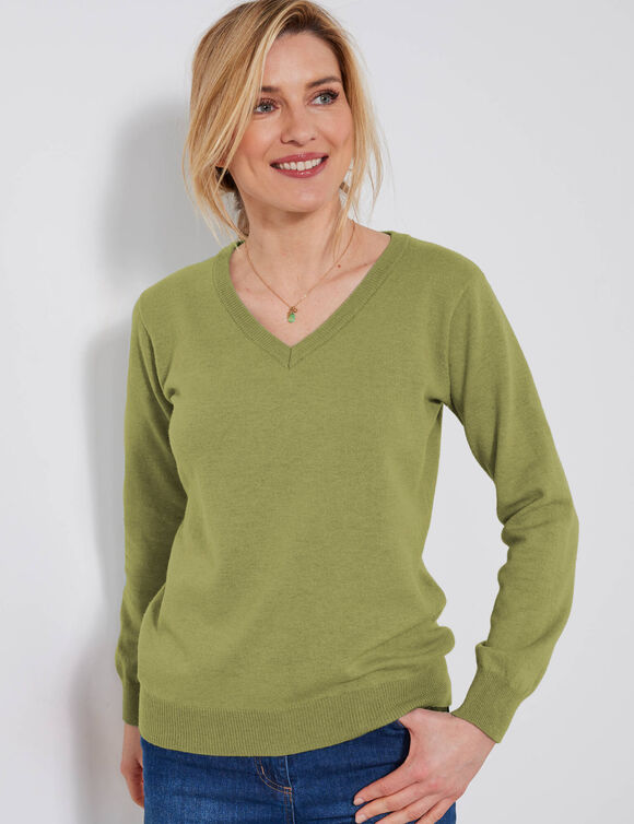 Pull col V, laine d'agneau (vert mousse)