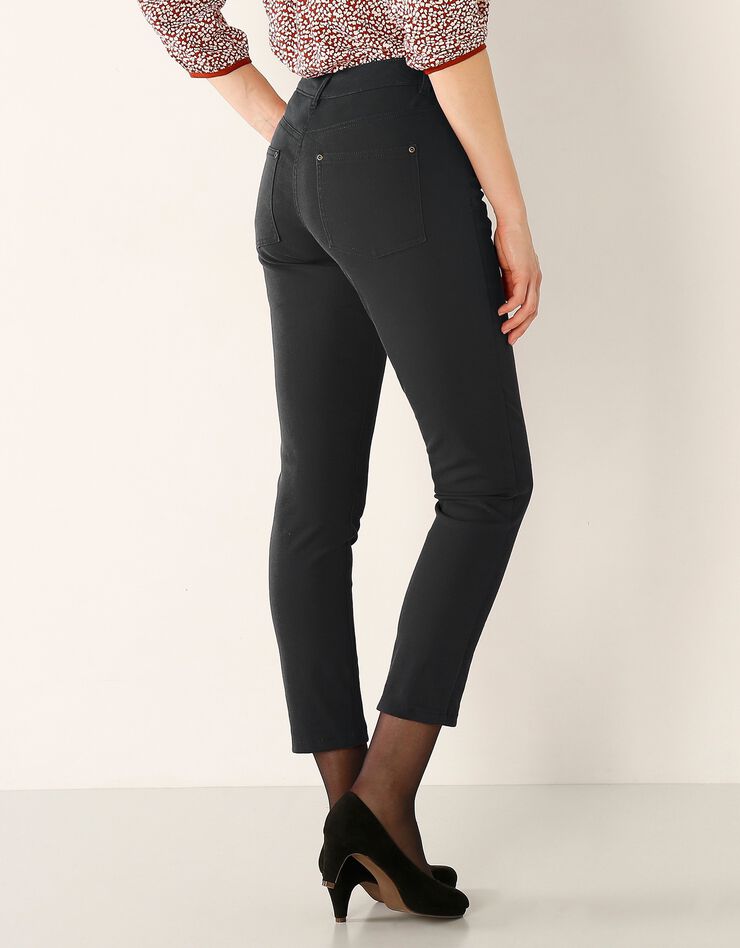 Pantalon 7/8ème fuselé stretch (noir) Pantalon 7/8ème fuselé stretch (noir)