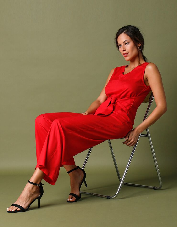 Combinaison pantalon unie col V sans manches  (rouge)