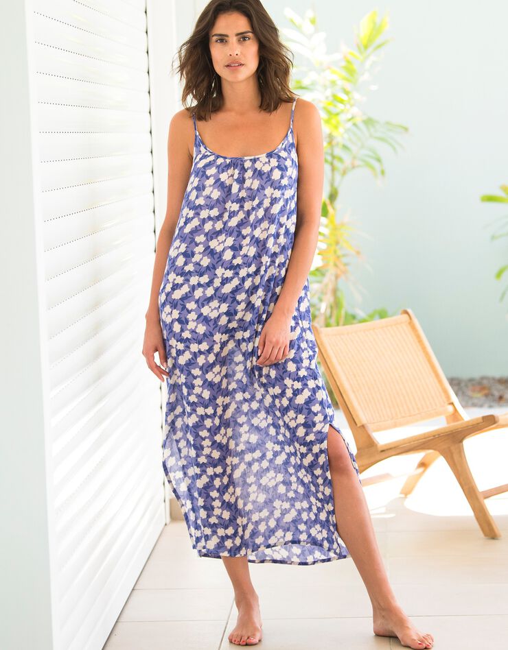 Longue nuisette légère en viscose créponnée imprimé fleuri (bleu) Longue nuisette légère en viscose créponnée imprimé fleuri (bleu)