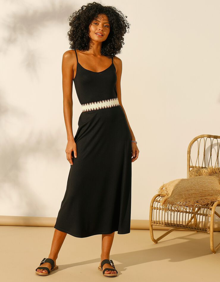 Robe évasée longue unie (noir) Robe évasée longue unie (noir)