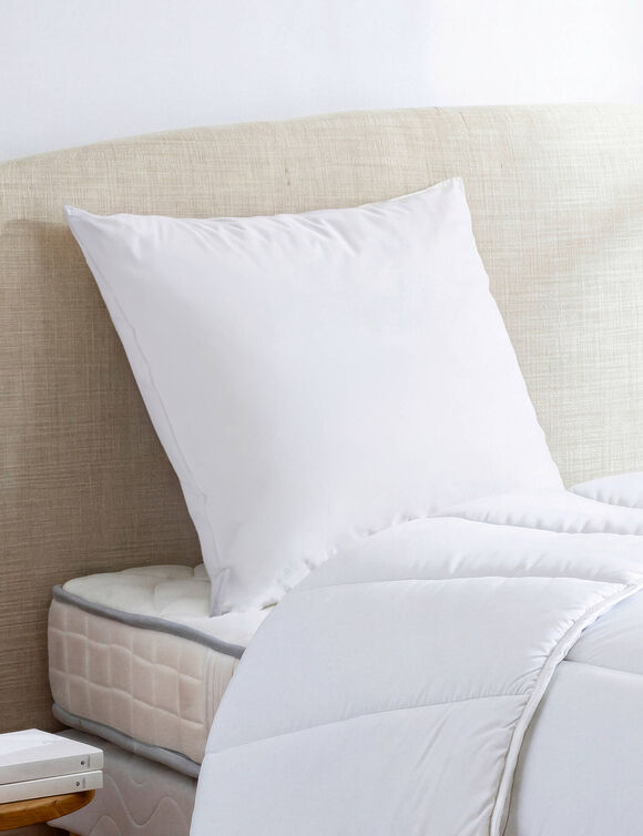 Oreiller anti-microbien confort ferme (blanc)