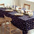 Nappe imprim&eacute;e feuillage dor&eacute; (bleu marine)