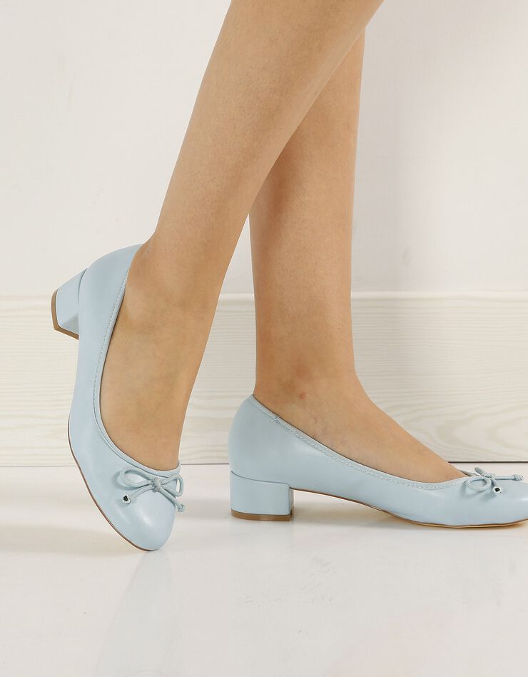 Ballerines petit talon (bleu ciel) Ballerines petit talon (bleu ciel)