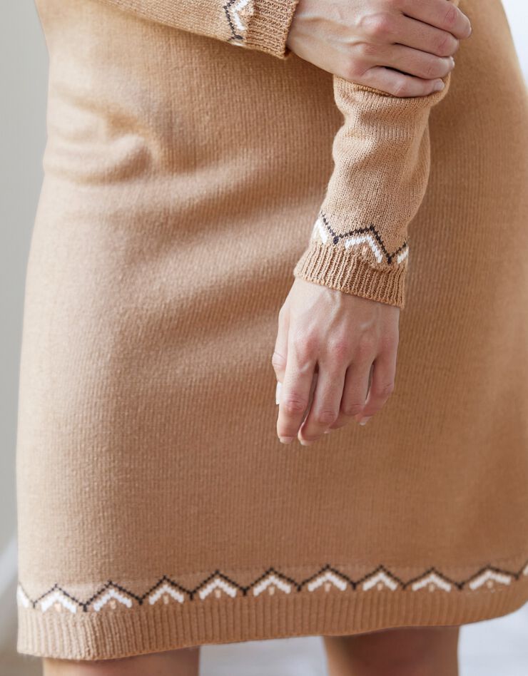 Robe pull jacquard (caramel) Robe pull jacquard (caramel)