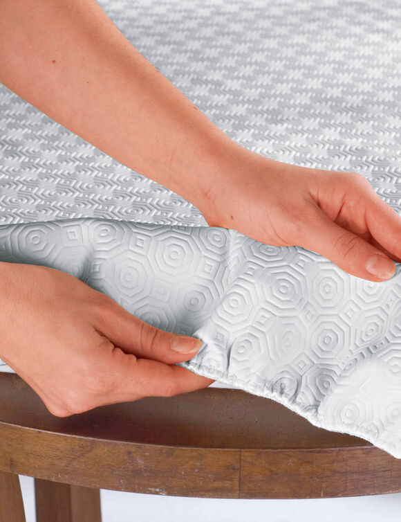 Prot&egrave;ge-table version housse (&eacute;cru)