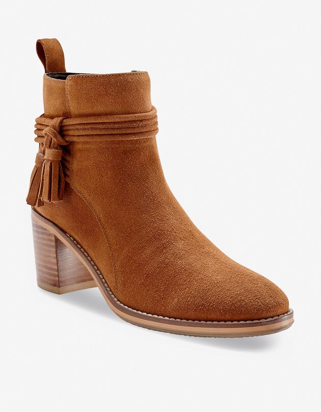 Boots en croûte de cuir à talon et pompons (beige foncé)