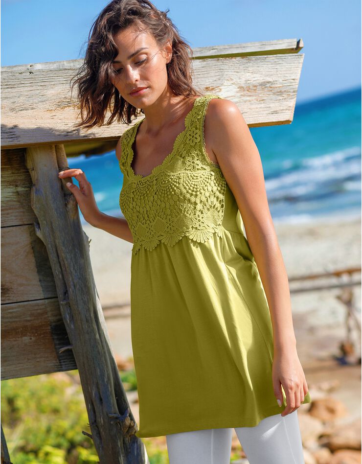 Tunique plastron macramé (anis) Tunique plastron macramé (anis)