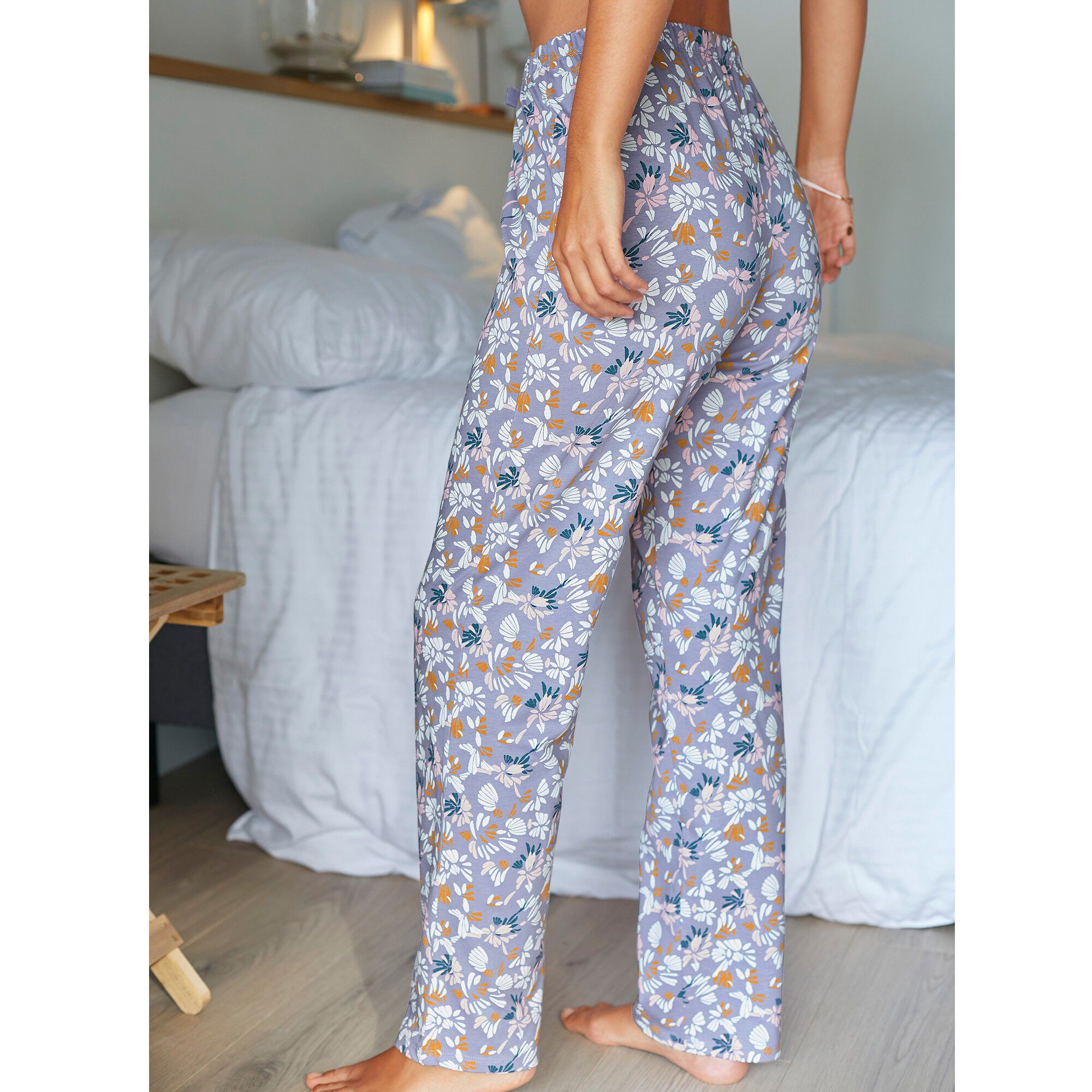 Blacheporte Femme Vêtements Sous-vêtements vêtements de nuit Pyjamas Pantacourt Pyjama Imprimé Placé "pétales De Fleurs" 