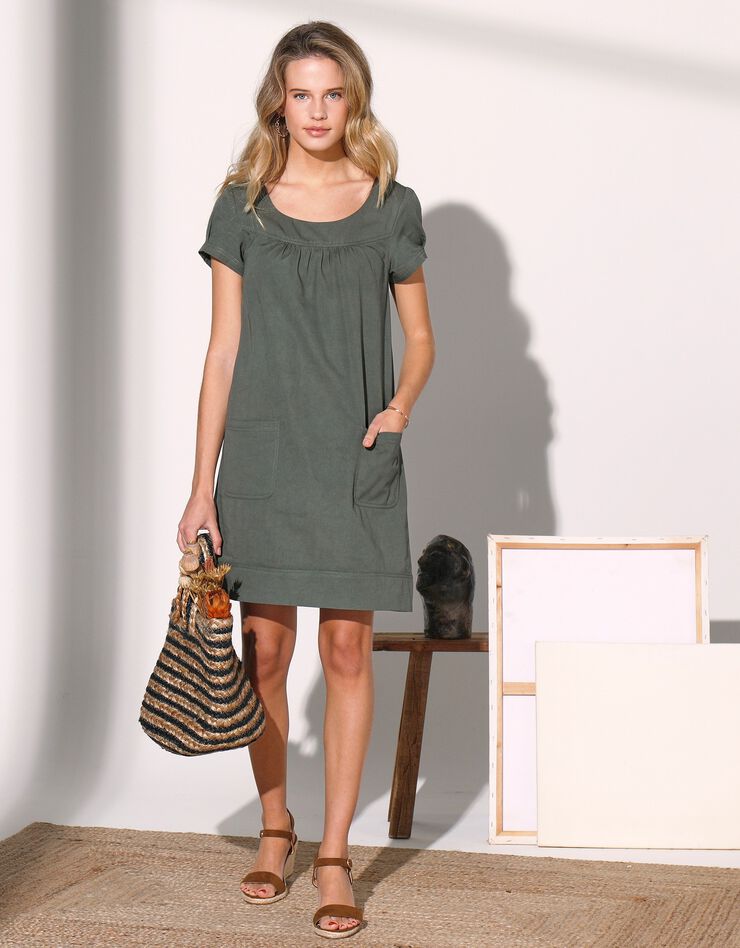 Robe housse unie manches courtes (kaki)