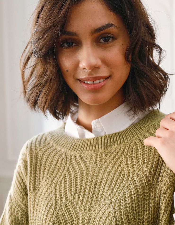 Pull maille fantaisie manches blousantes - col rond (vert mousse) Pull maille fantaisie manches blousantes - col rond (vert mousse)