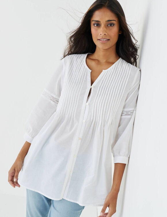 Tunique boutonn&eacute;e &agrave; plis, uni macram&eacute;  (blanc)