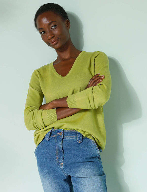 Pull col V, toucher doux (vert mousse)