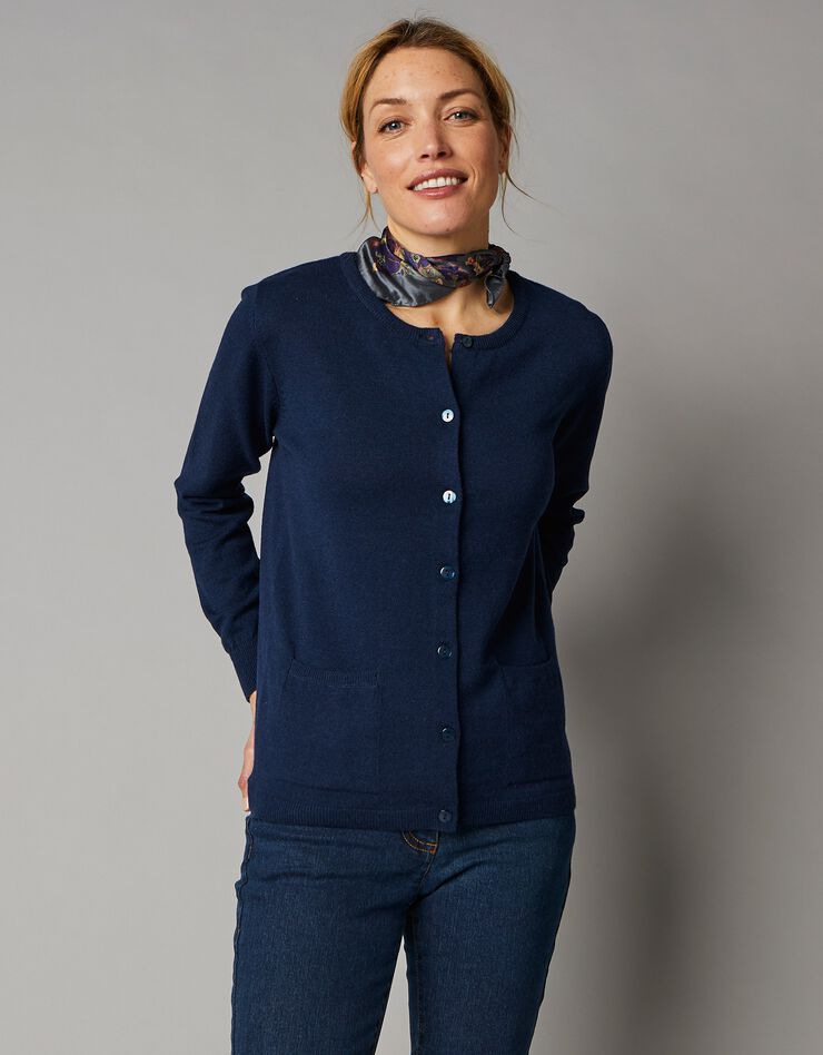 Cardigan boutonné, laine d'agneau (marine) Cardigan boutonné, laine d'agneau (marine)