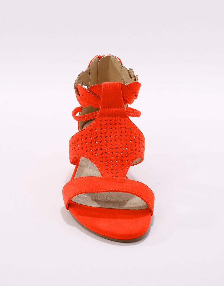 Sandales compensées tressées et perforées (rouge)