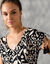 Robe longue manches courtes, imprimé ethnique bicolore (noir / beige)