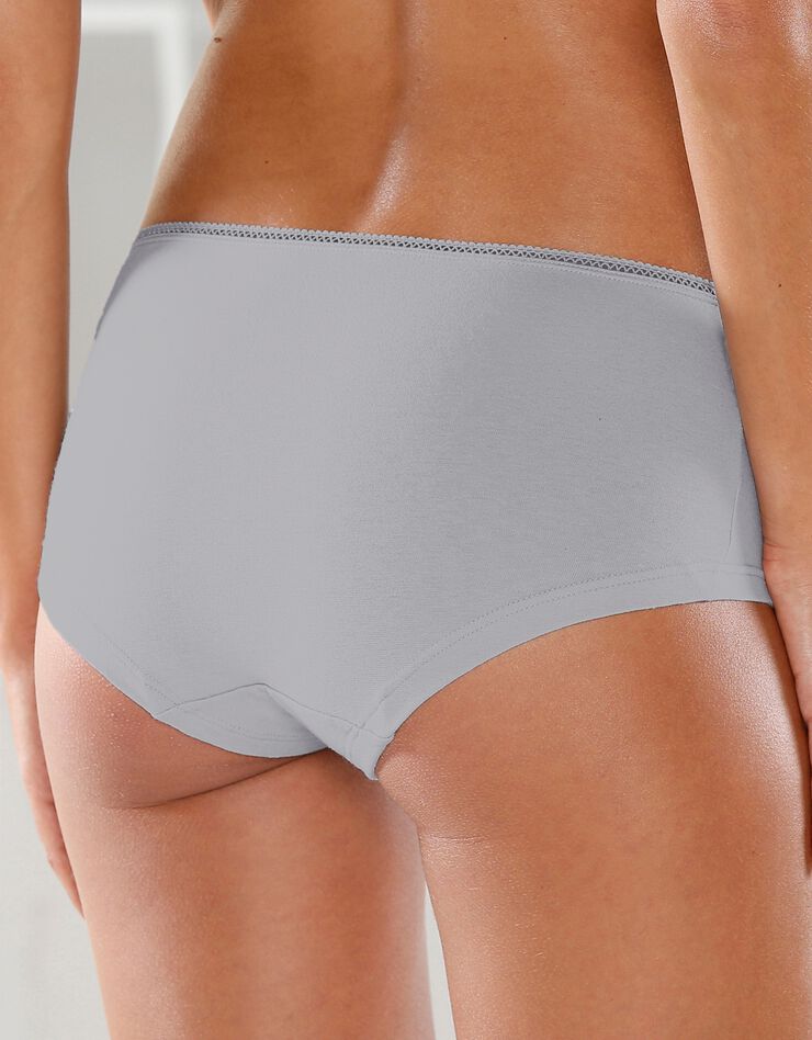 Shorty imprimé «motifs cœur» en coton – Lot de 4 assortis (noir / blanc) Shorty imprimé «motifs cœur» en coton – Lot de 4 assortis (noir / blanc)