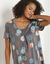 Chemise de nuit longue imprimée graphique (gris anthracite)