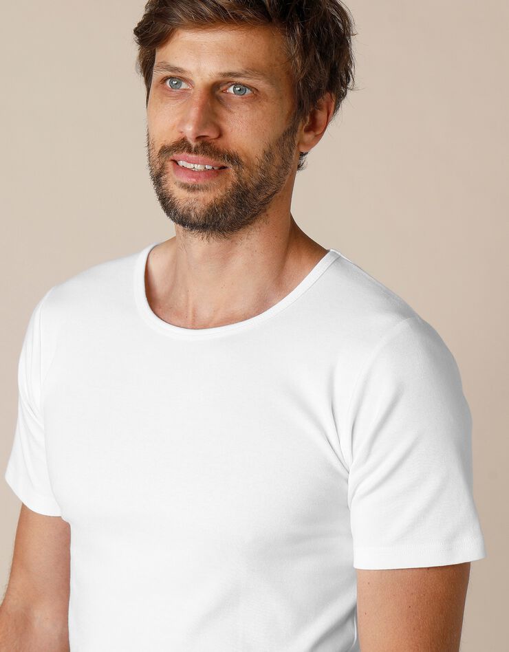 Tee-shirt sous-vêtement homme col rond manches courtes coton - lot de 2 (blanc) Tee-shirt sous-vêtement homme col rond manches courtes coton - lot de 2 (blanc)